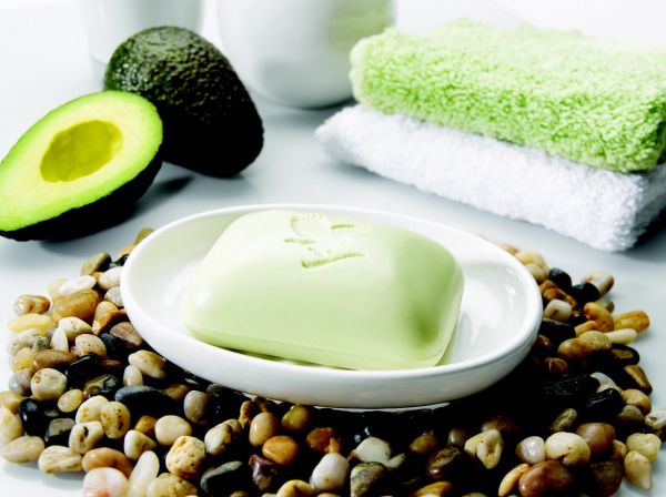 Avocado Face & Body Soap cod. 284